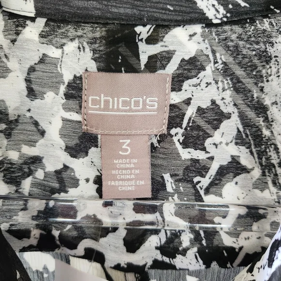 Chicos 3 Roll Tab Sleeve Button Front Blouse Semi Sheer Womens Size XL White NWT - Picture 4 of 8